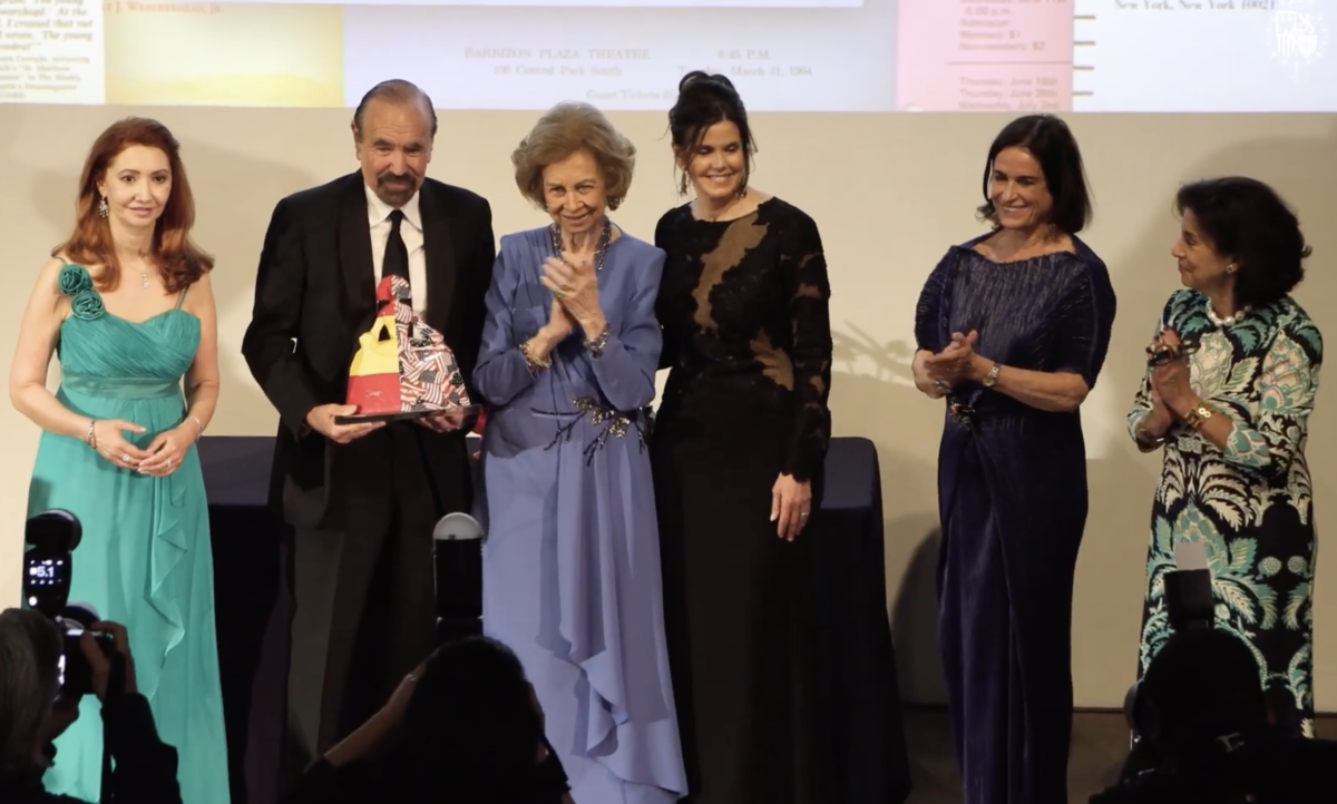 Mi Menina, galardón en los Sophia Awards entregado por la Reina Sofía