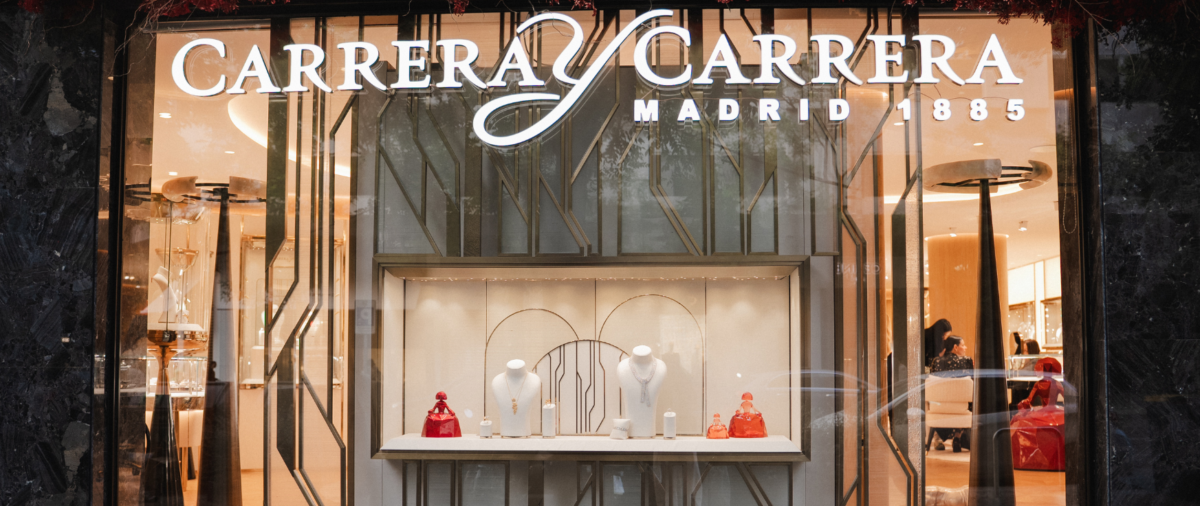 Collaboration with Carrera y Carrera — photo 1